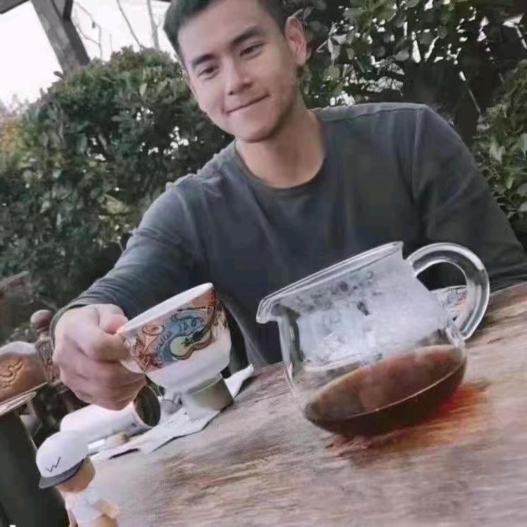 杜海阳