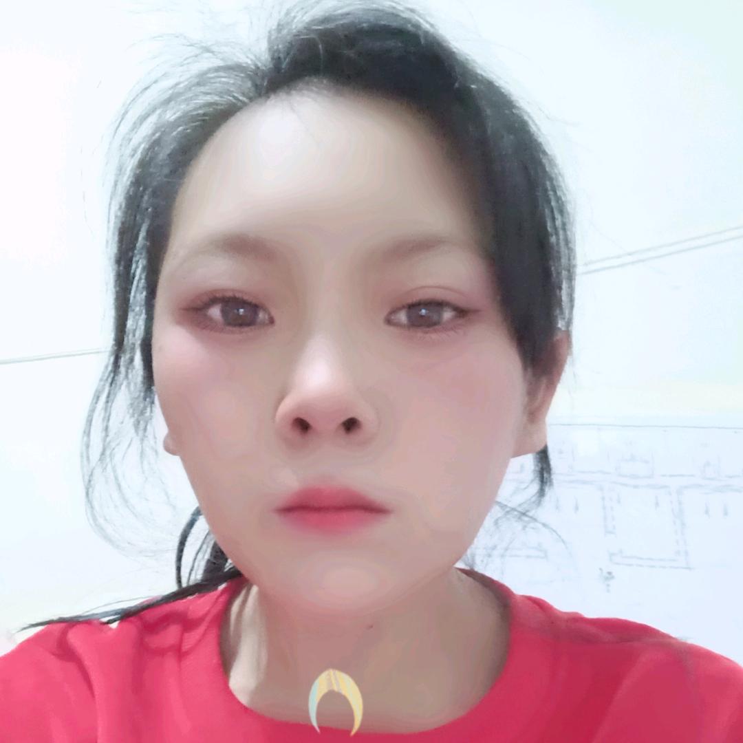天真的女孩