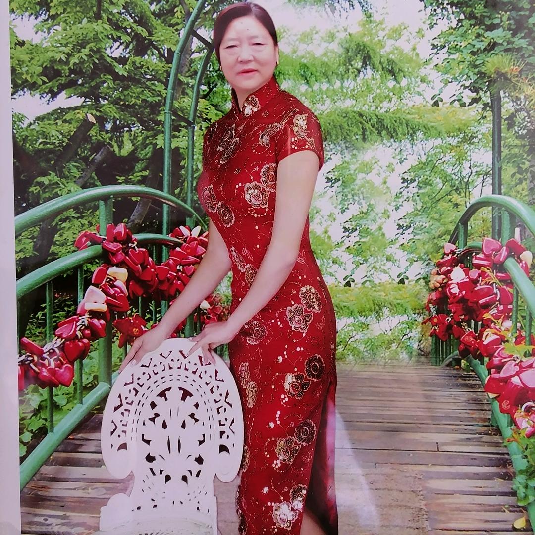 东 方 不 败