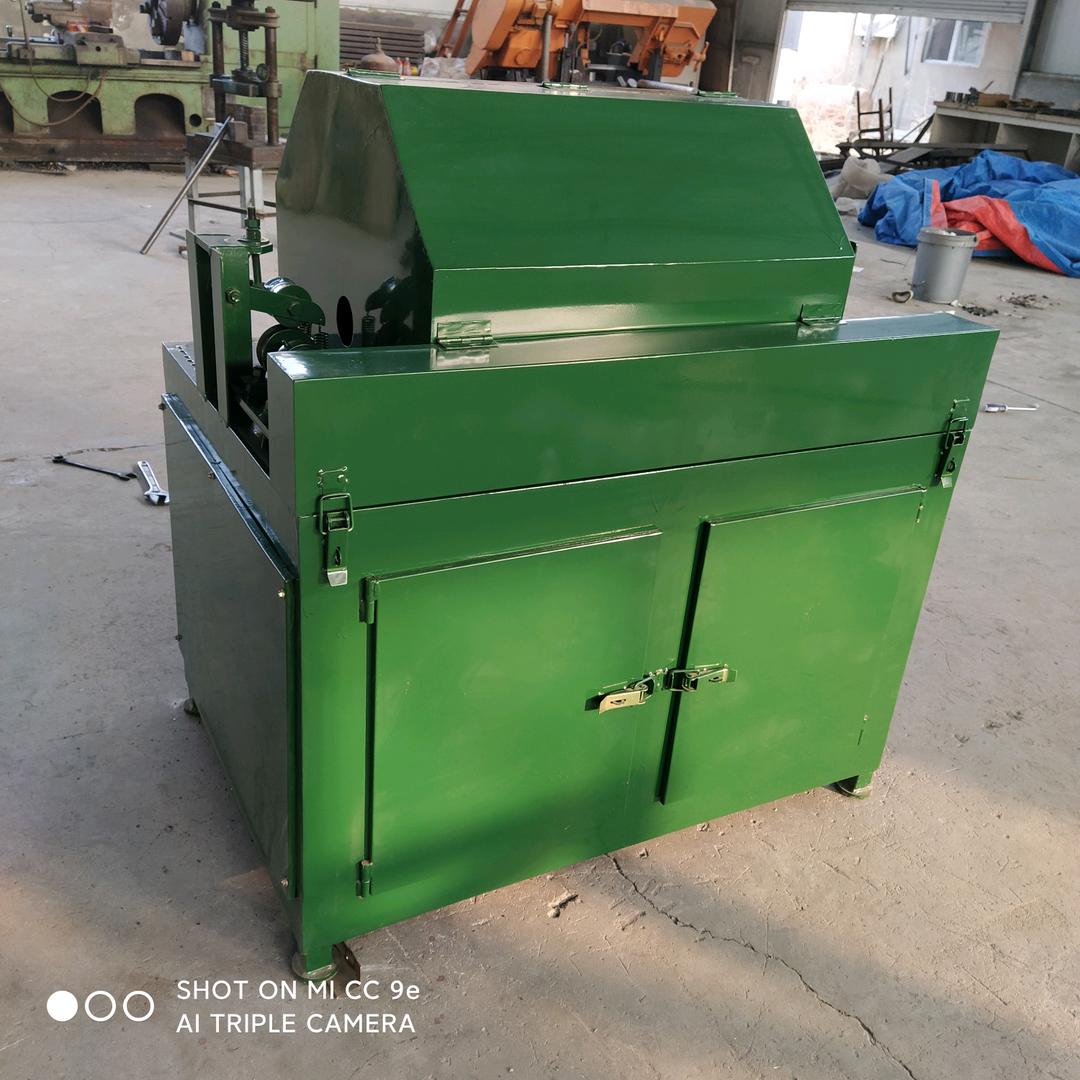 AAA螺纹钢除锈机厂家