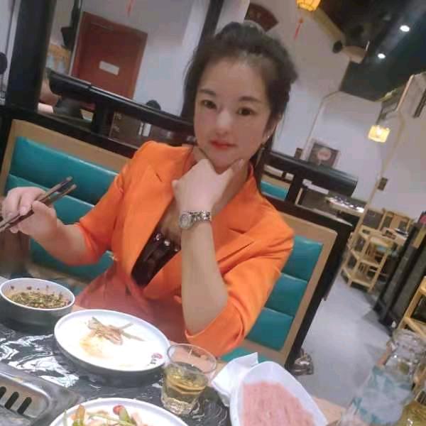 《秀颜》崇寿店