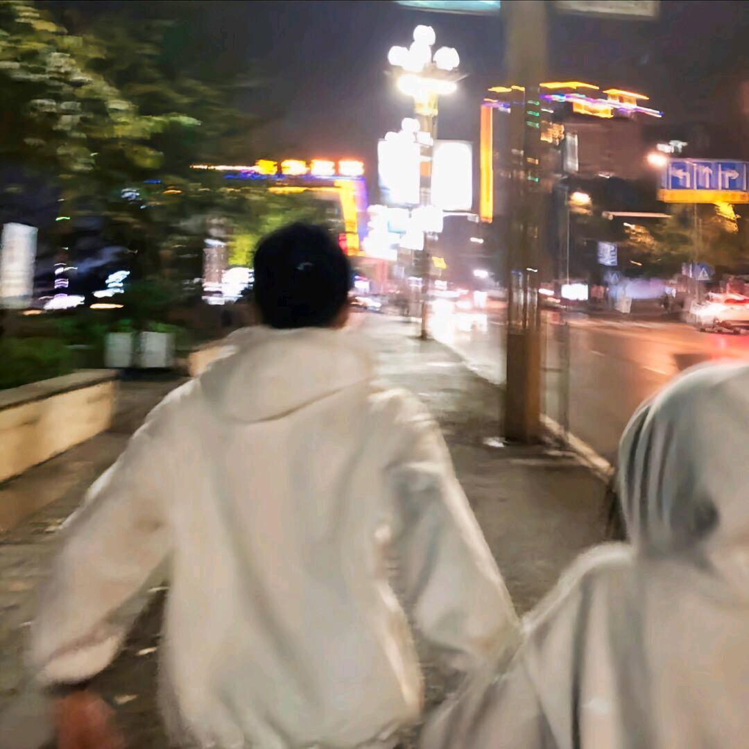 冷色调逃跑计划