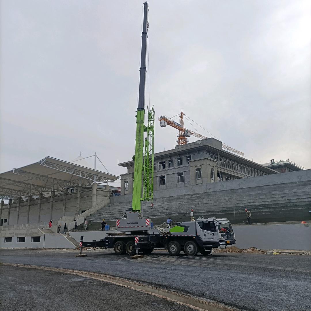 东光腾达吊车随车吊出租——王康