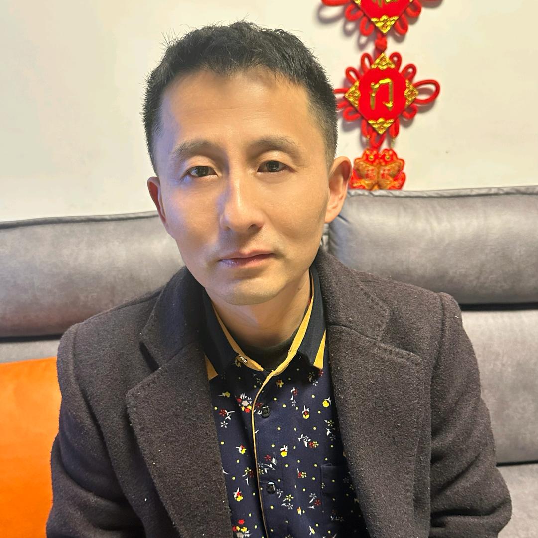 拼搏的华哥
