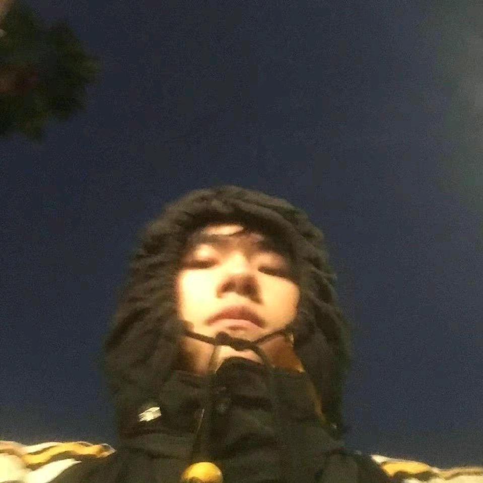 王讷讷