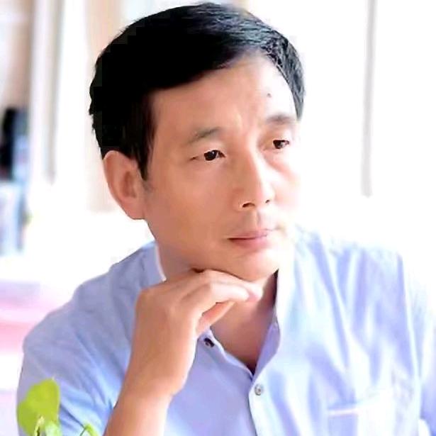 定军山人诗歌