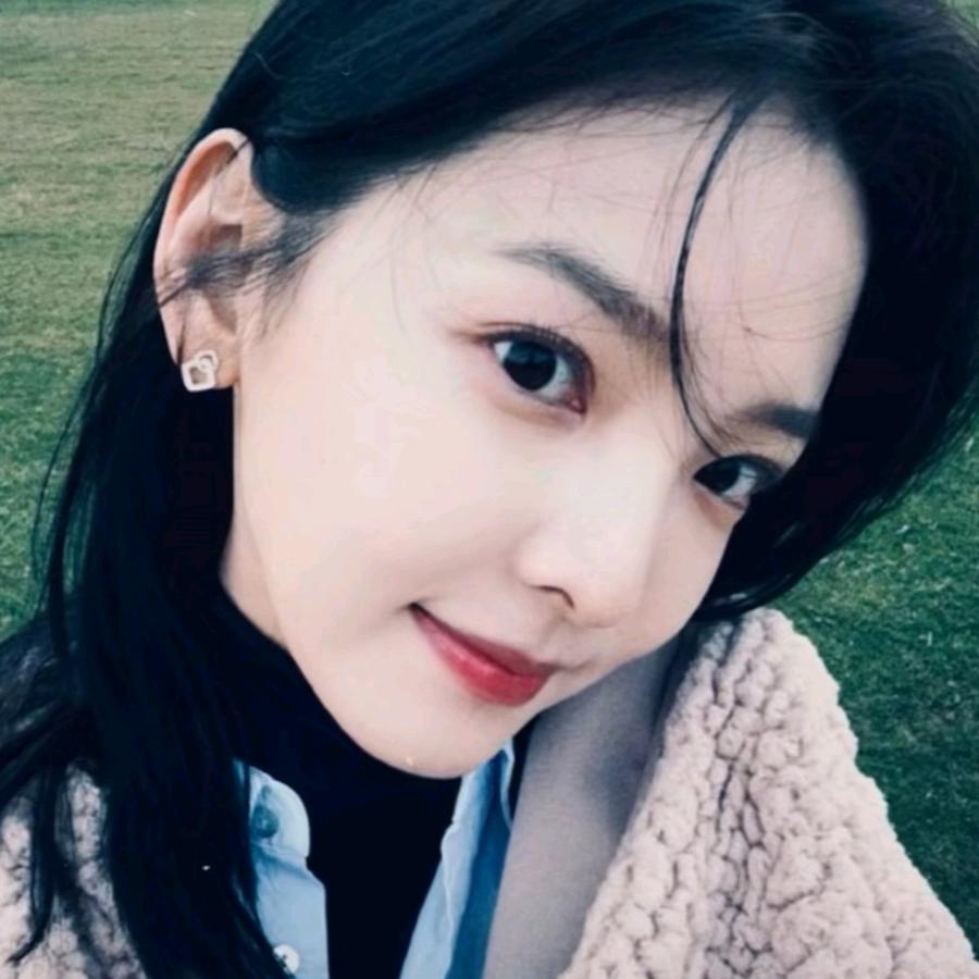 杨紫萱/