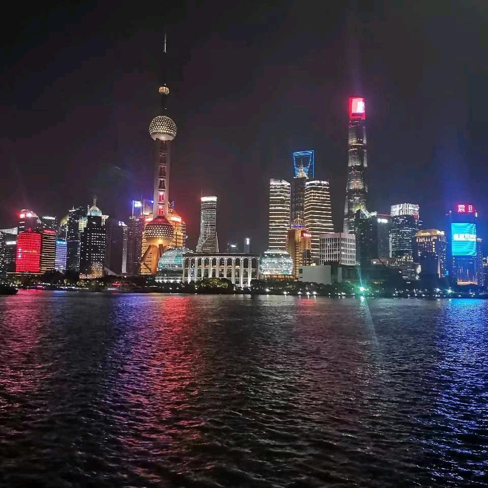 *小熊*