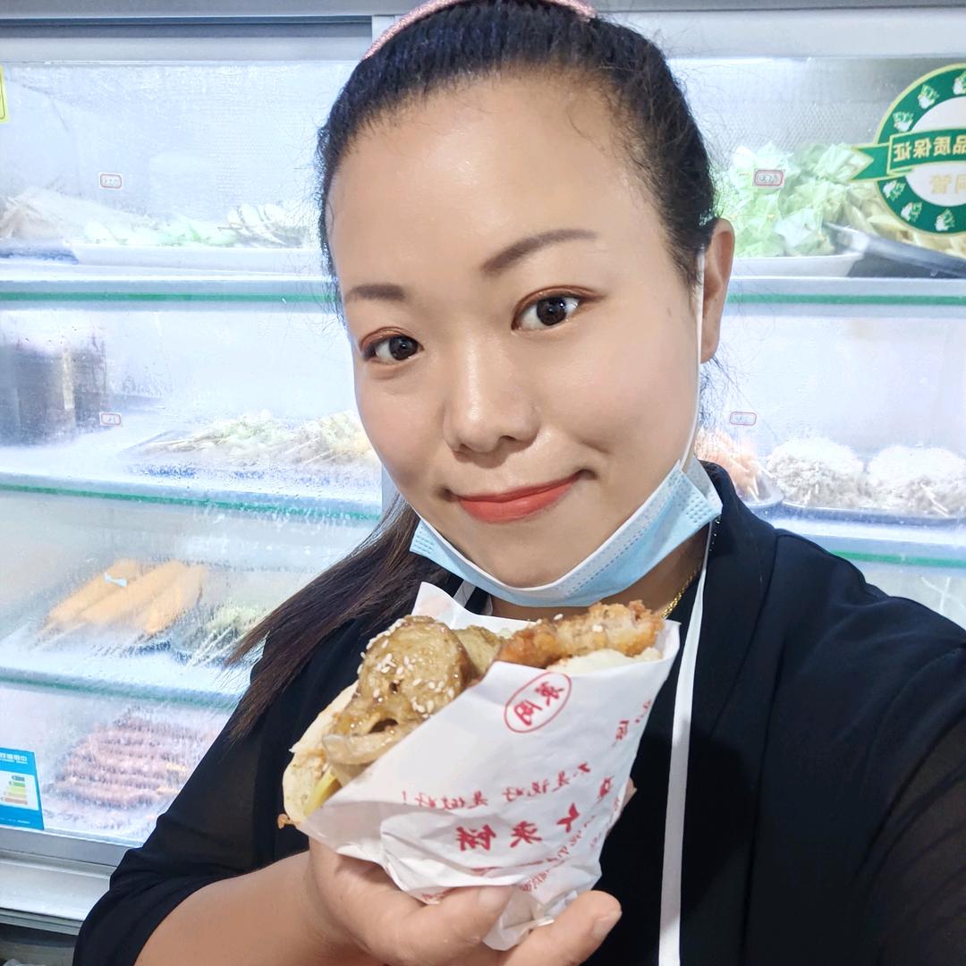 来个夹饼小吃店