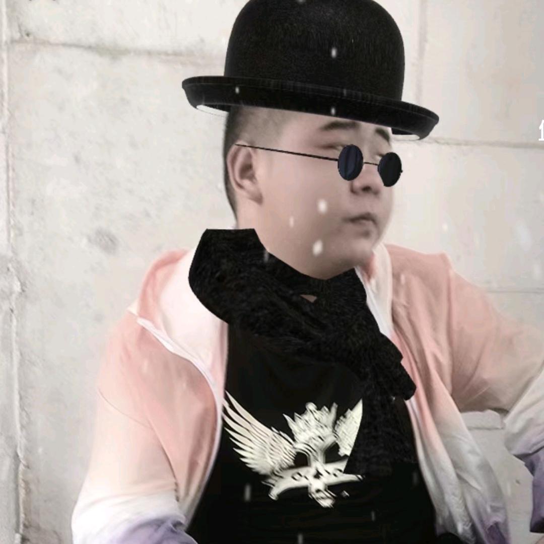 MC谭少