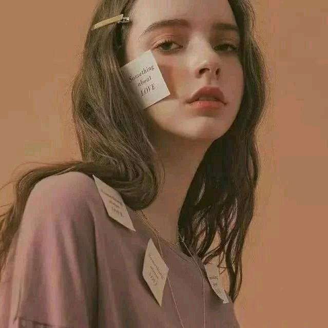 爱吃螃蟹的女娲新美