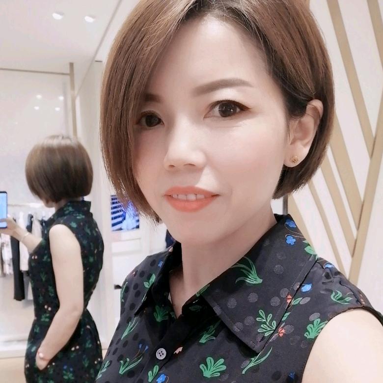 像向日葵一样🌻🌻🌻