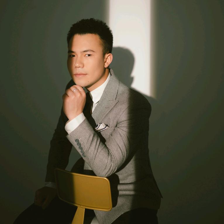 贵阳婚礼主持人泰椿