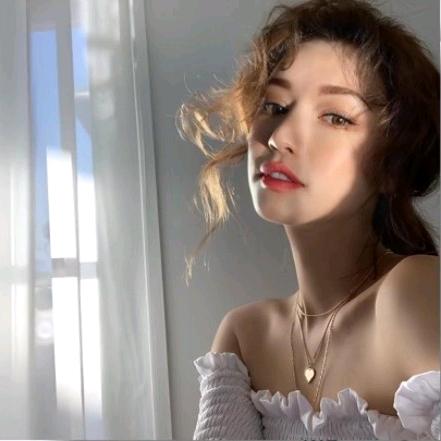 美女不⁷饭