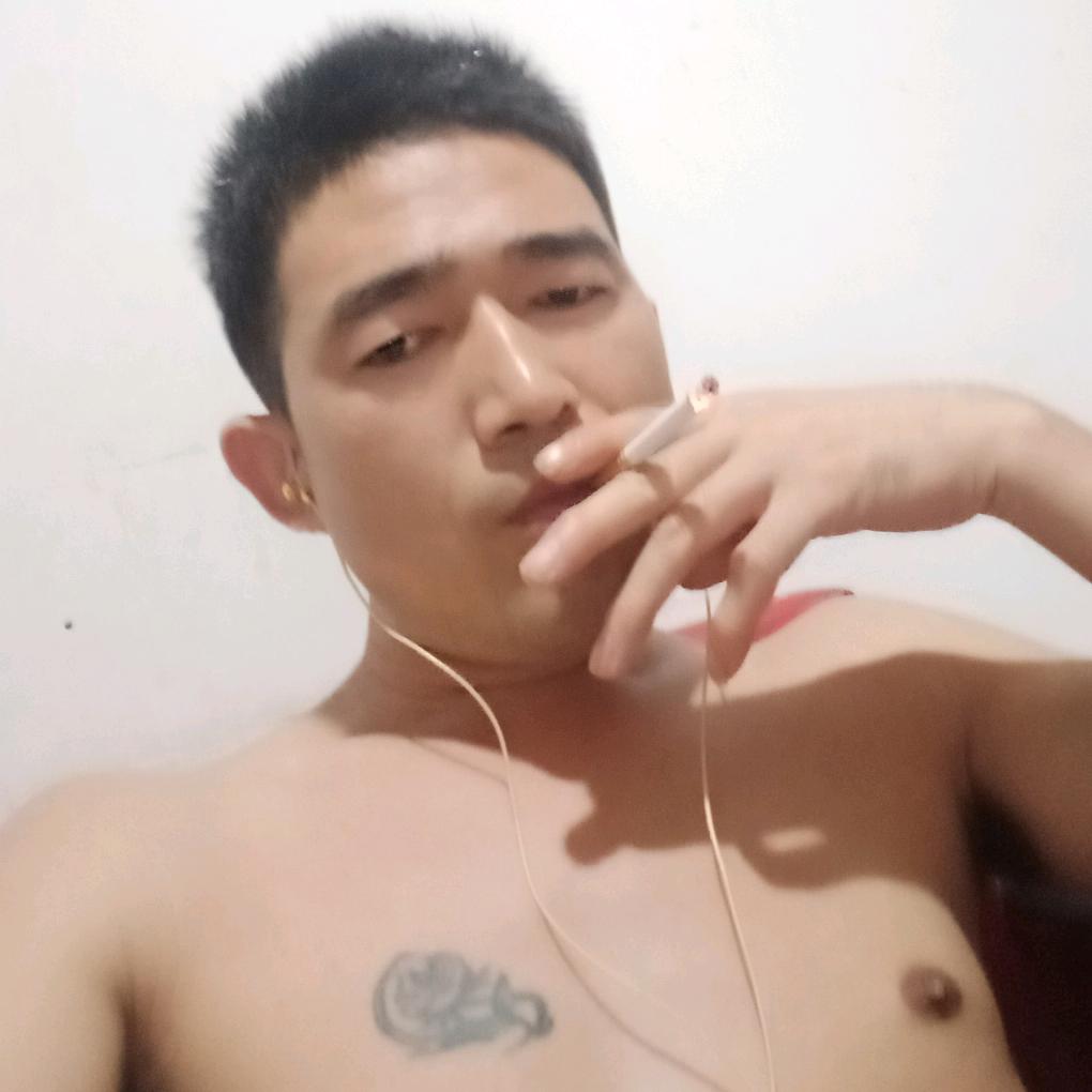 三生石下面，8013