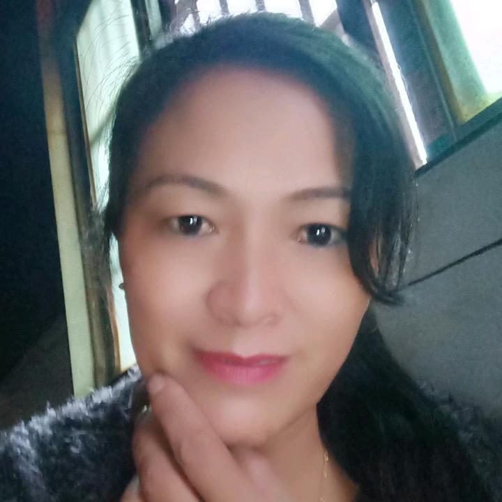 爱笑（晚上直播🌹🌹）