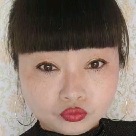 阳光下的美
