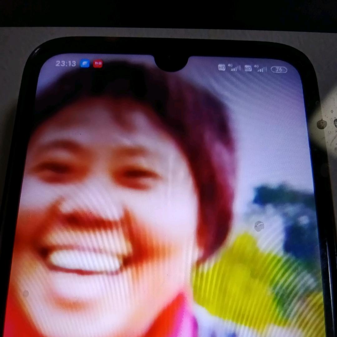 邓大姐。