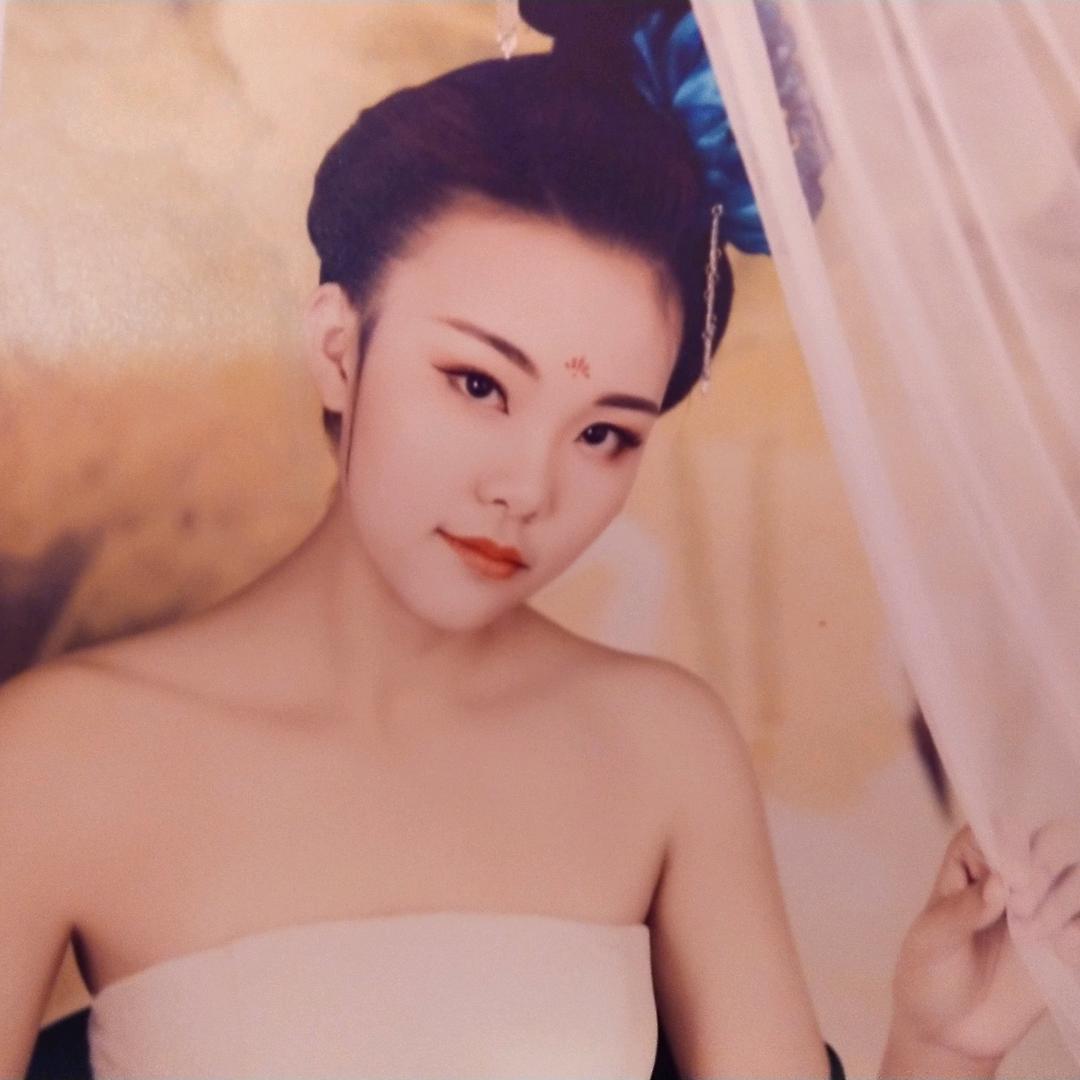 栀吟