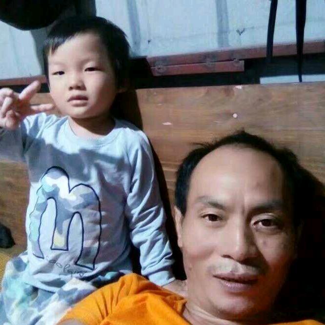 烤炉🐔蛋砂拉，玉米砂拉，培根肉丝。