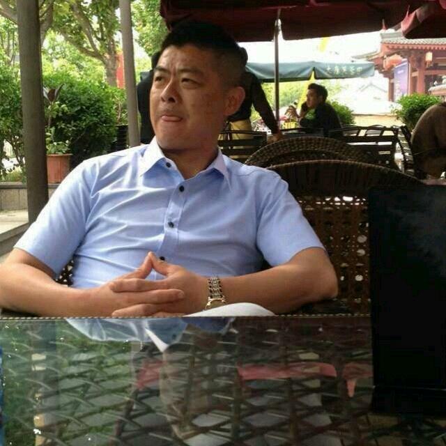 广东伟业系统门窗朱梓萌