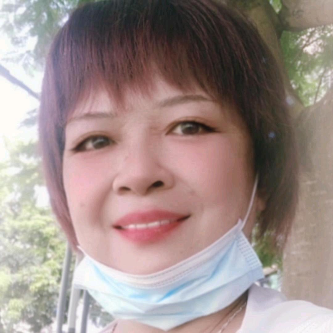 玲珑看月