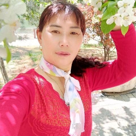 开心😊🤗