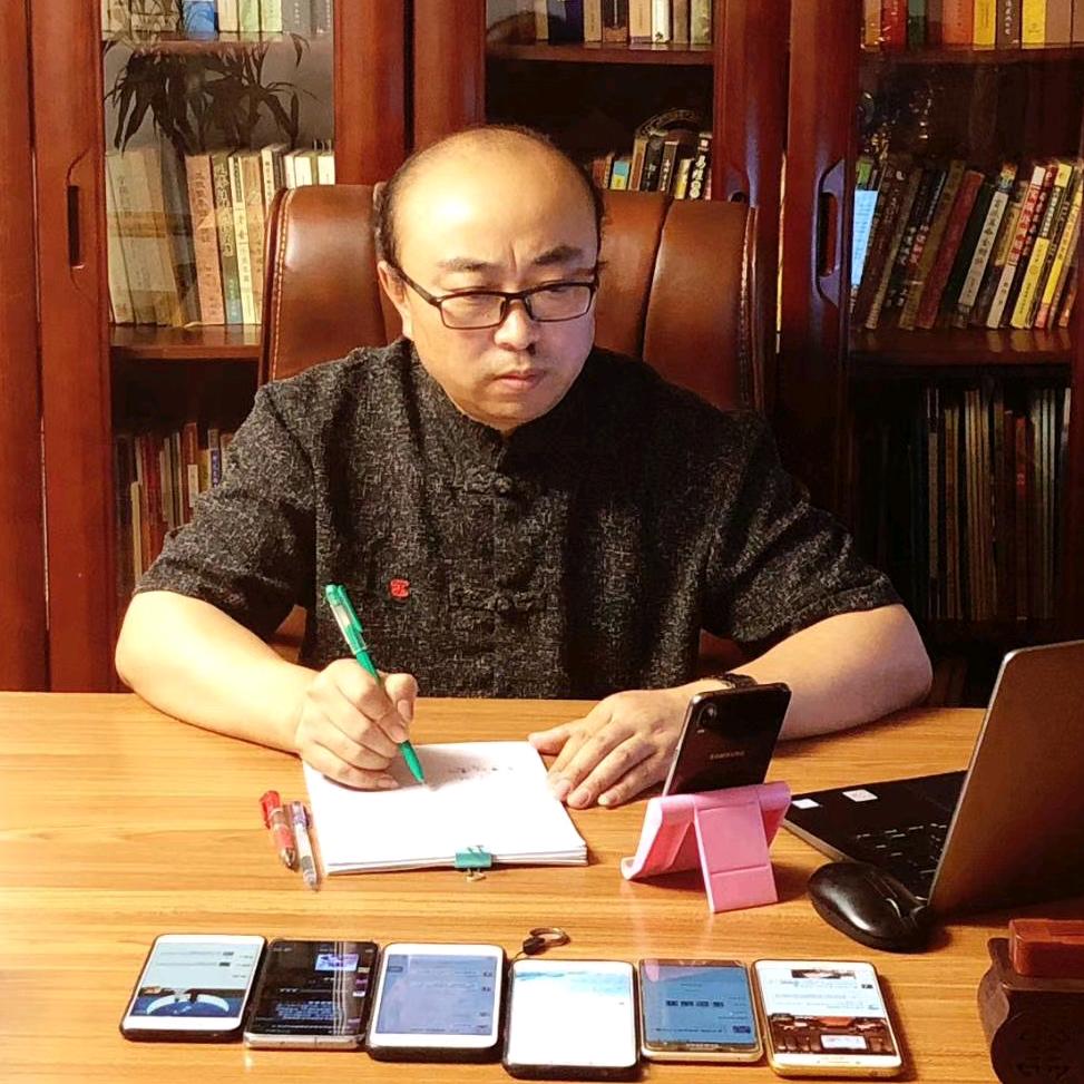 李吉老师