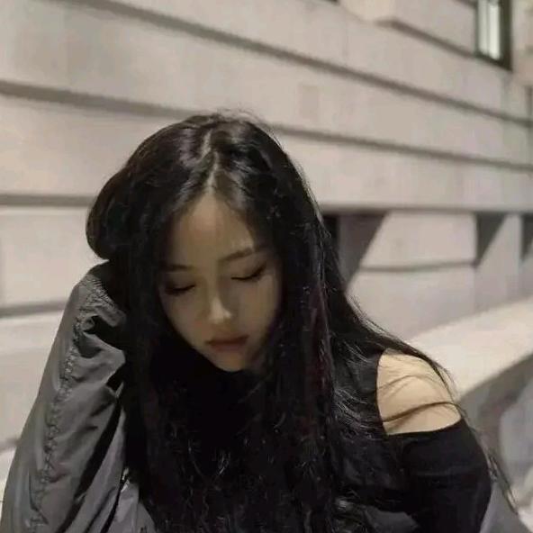无情。
