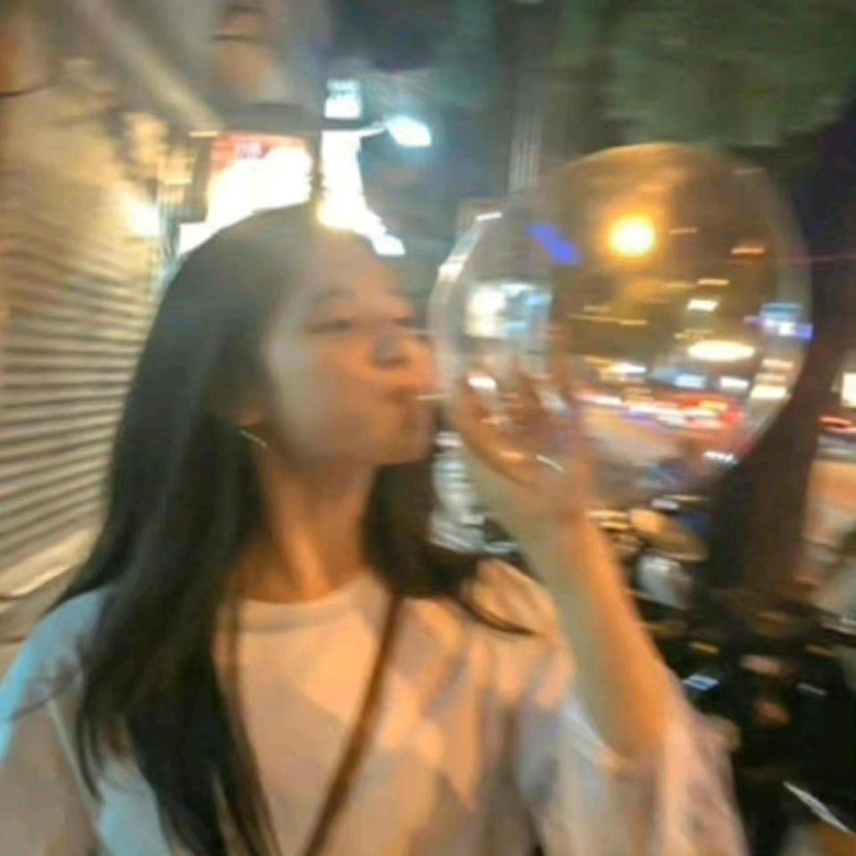 贪吃的贝壳🐚