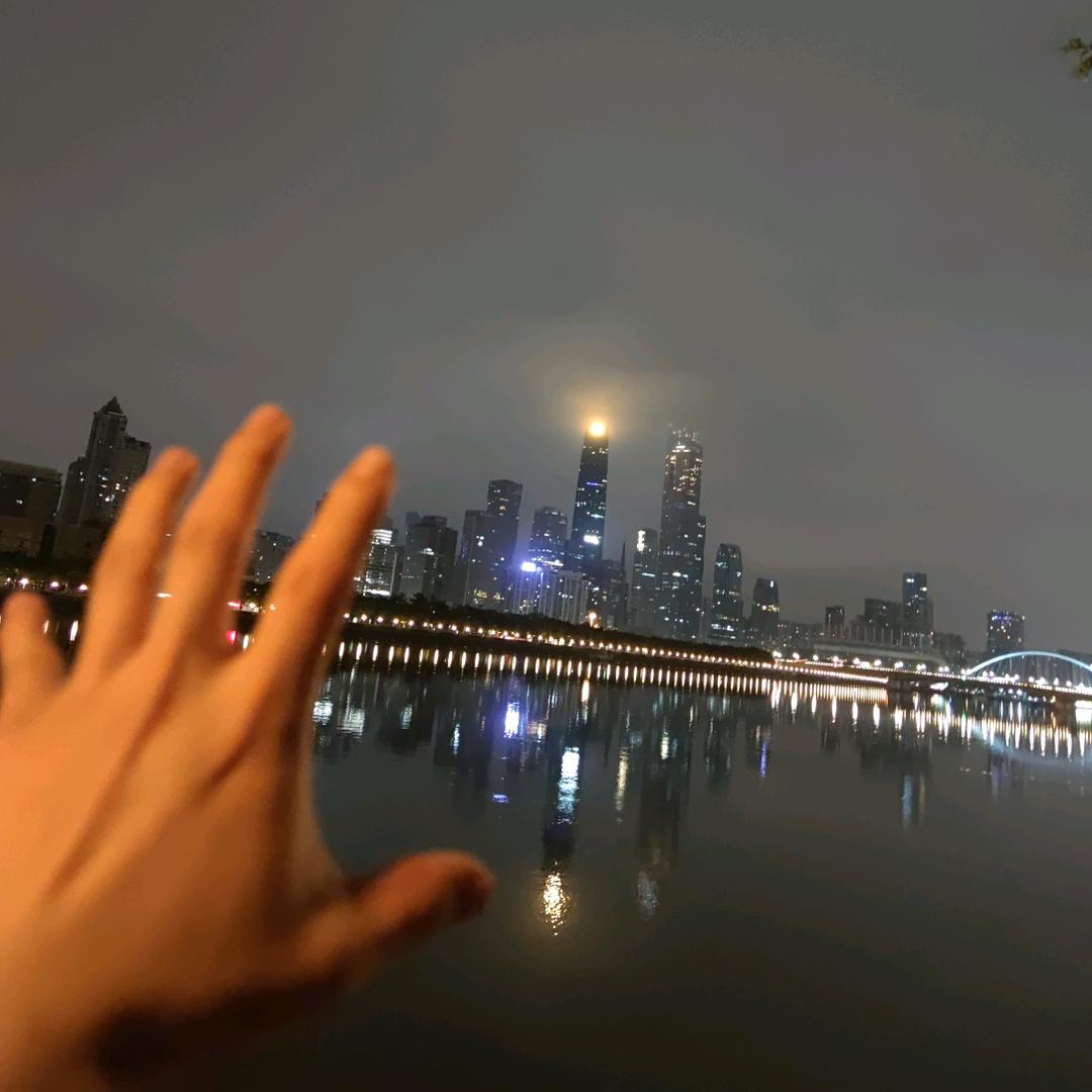 大灰狼！