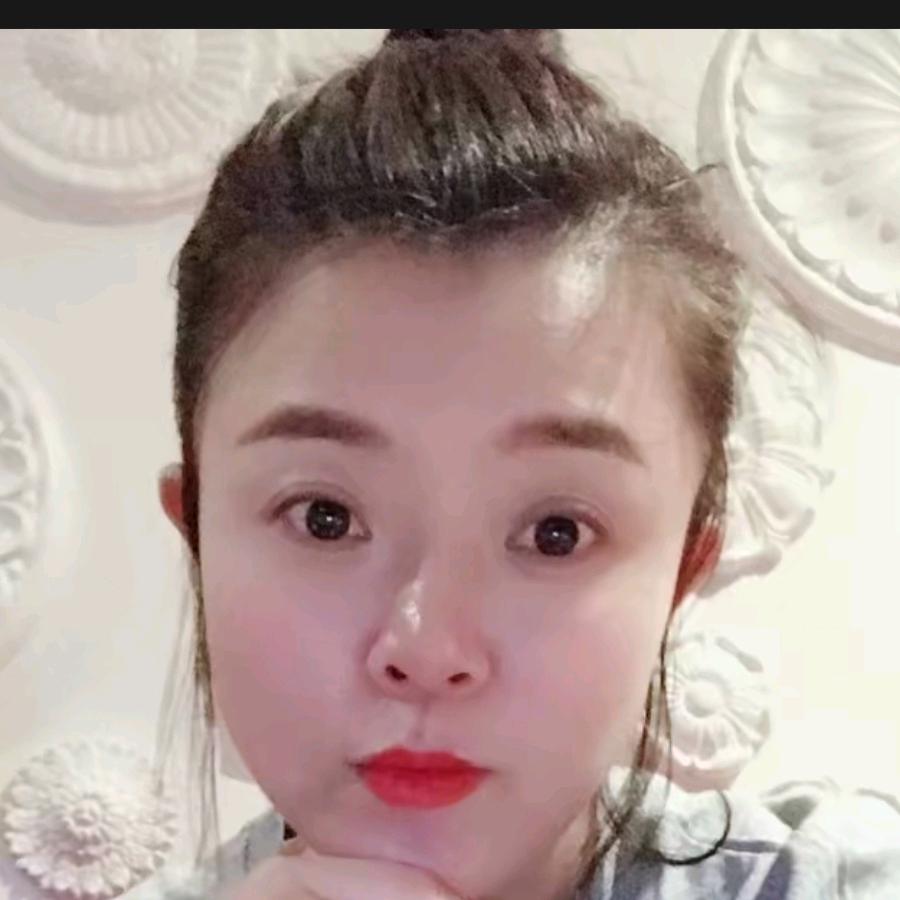 梦之源饰品经销店