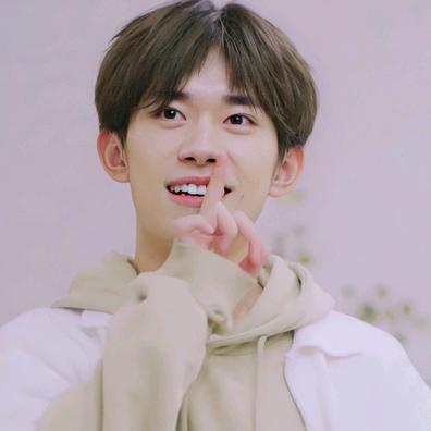 JacksonYee的小甜甜