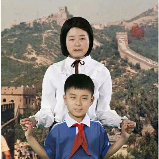 小安石榴头像