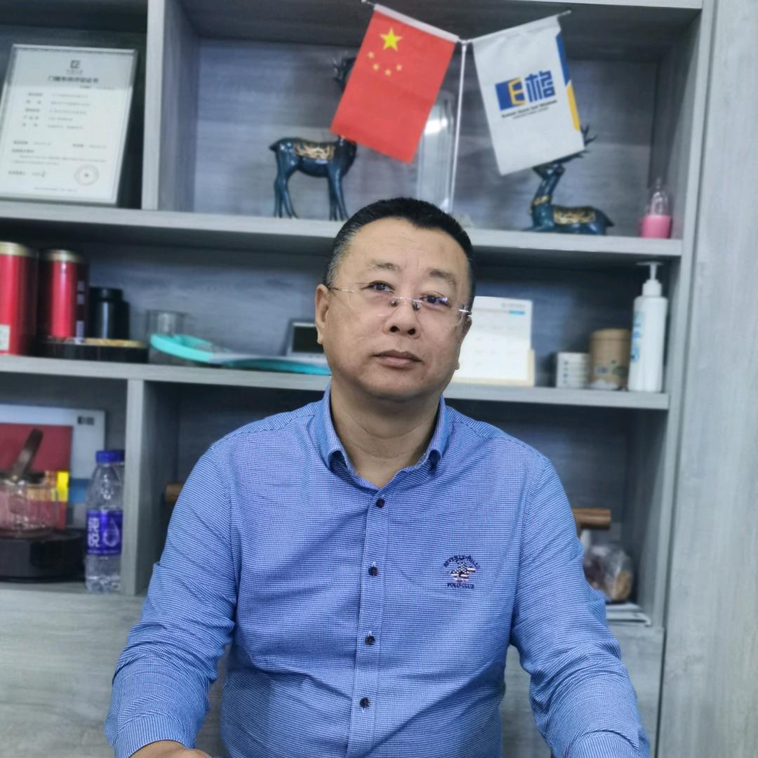 葫芦岛E格门窗老赵