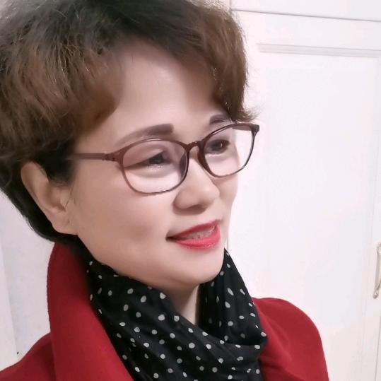 老美女（拒绝私聊）
