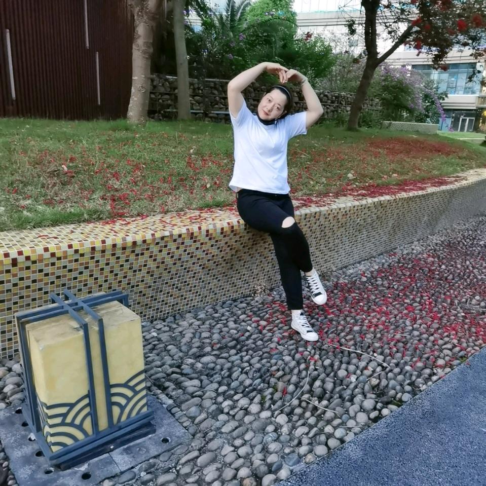 王丽