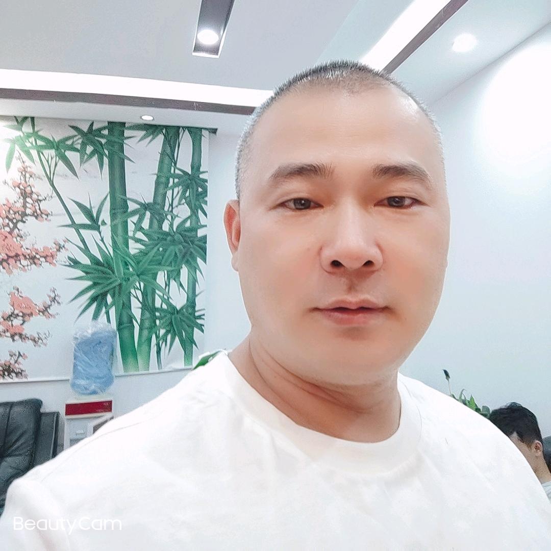 海阔天空,林