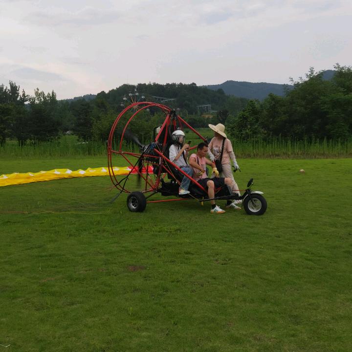 萌迪时尚饰品