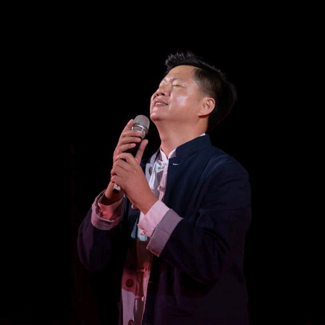 纪军军