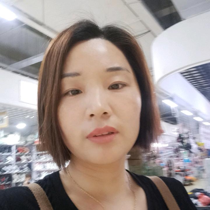 芳芳f
