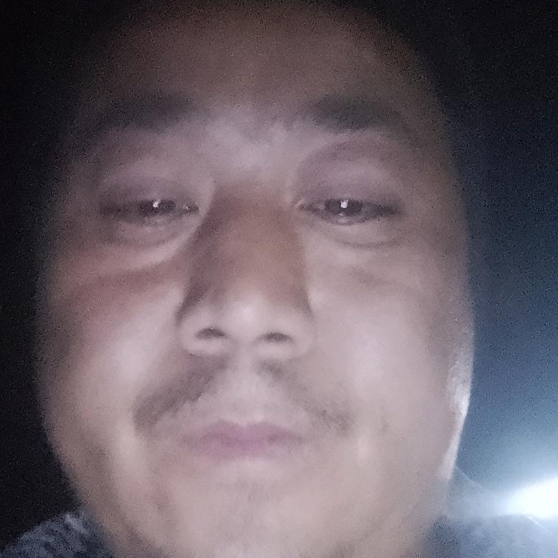 伤心难过。