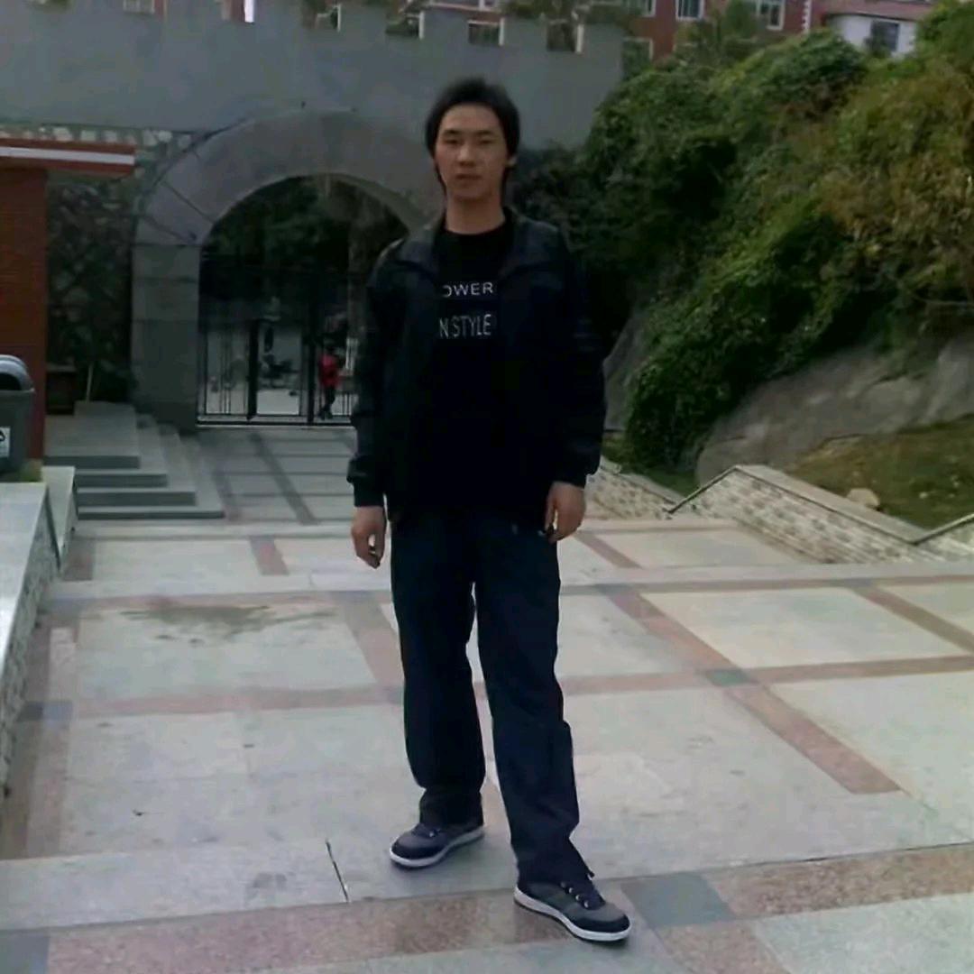 努力的奔跑🐂