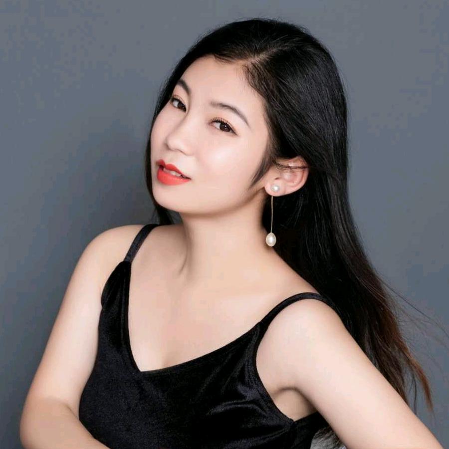 可爱的小学妹