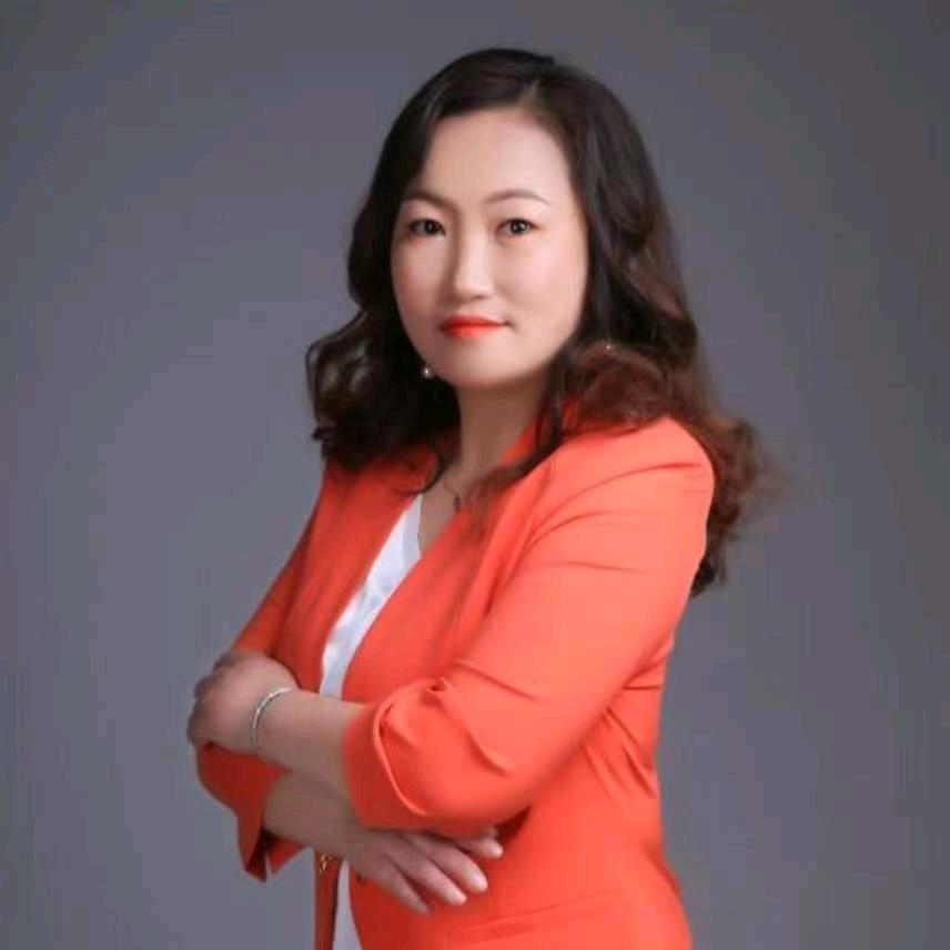 黛莲娜红燕(拒绝连赞)