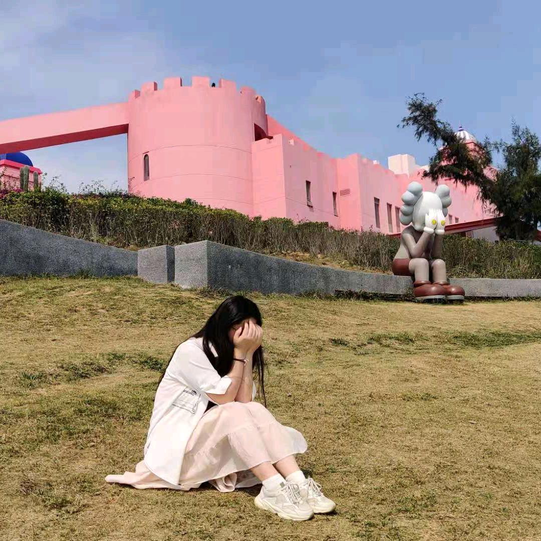 小鹿博士采蜂蜜