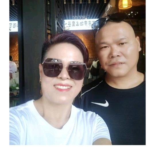 四川，宜宾，龙哥哥