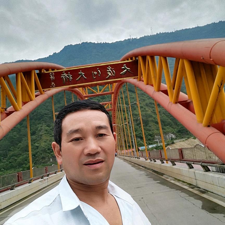 陆哥哥
