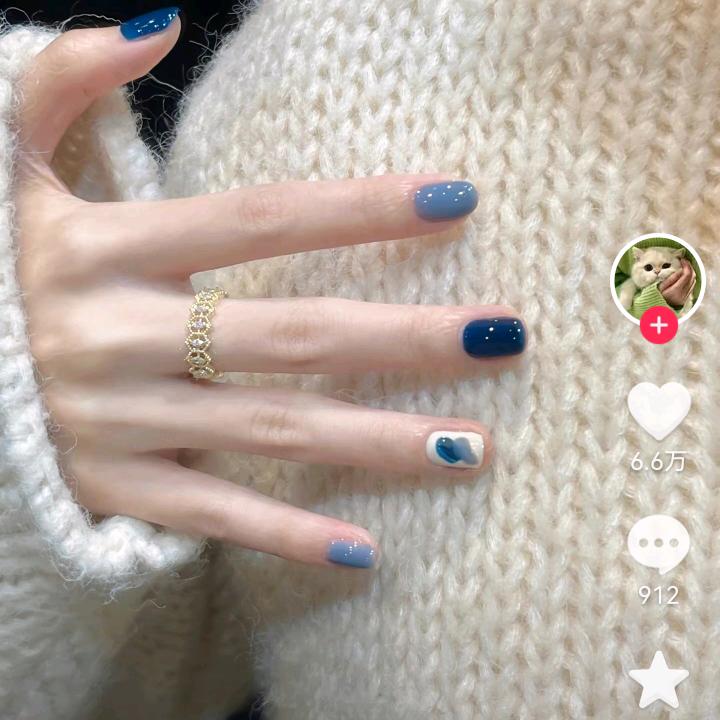 媚儿