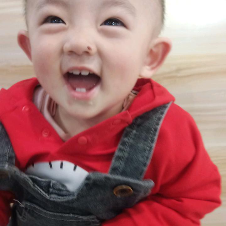 用户9228906785082